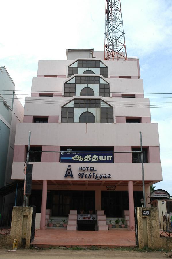 Hotel Athityaa Kumbakonam Bagian luar foto