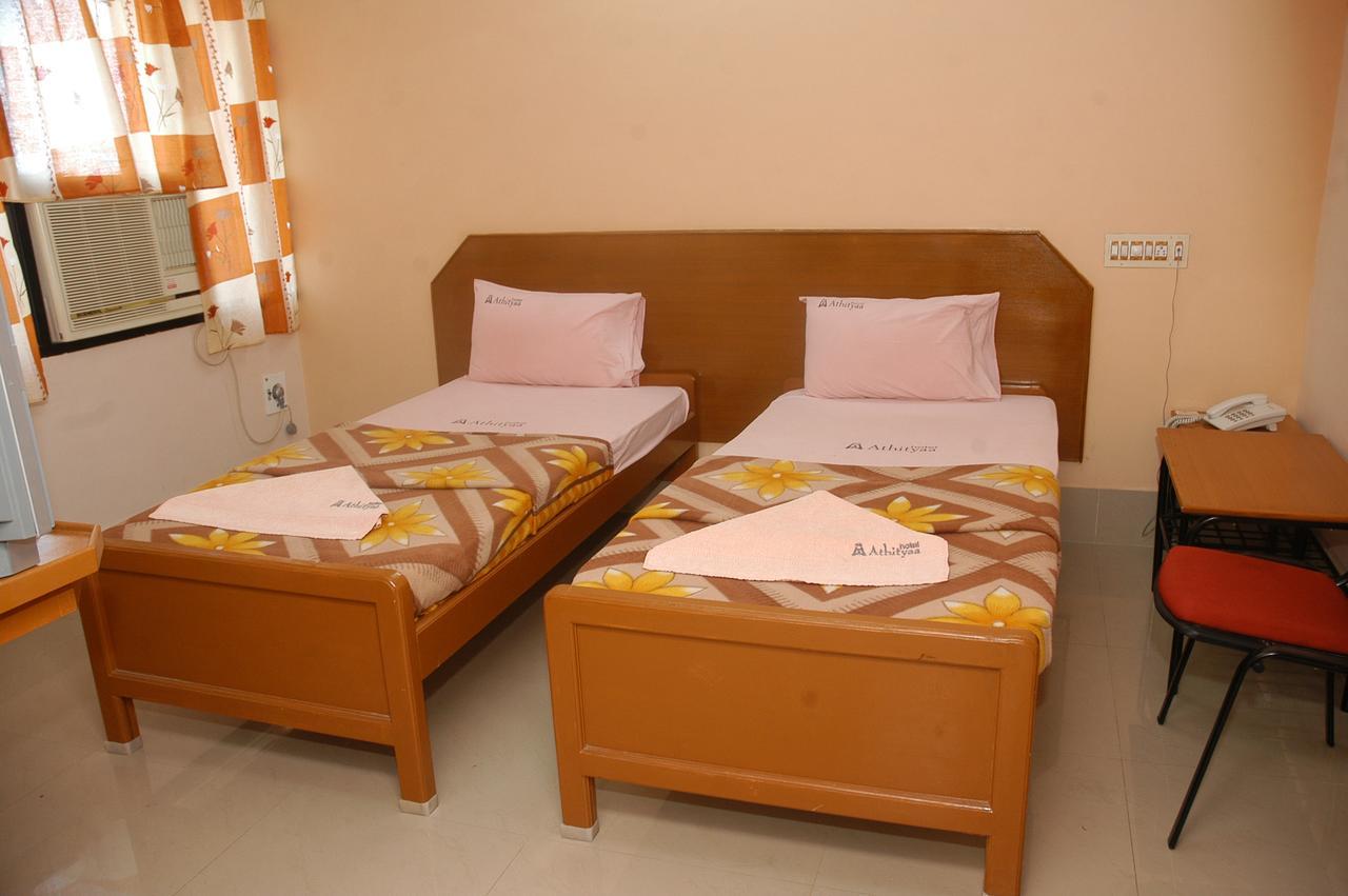 Hotel Athityaa Kumbakonam Bagian luar foto