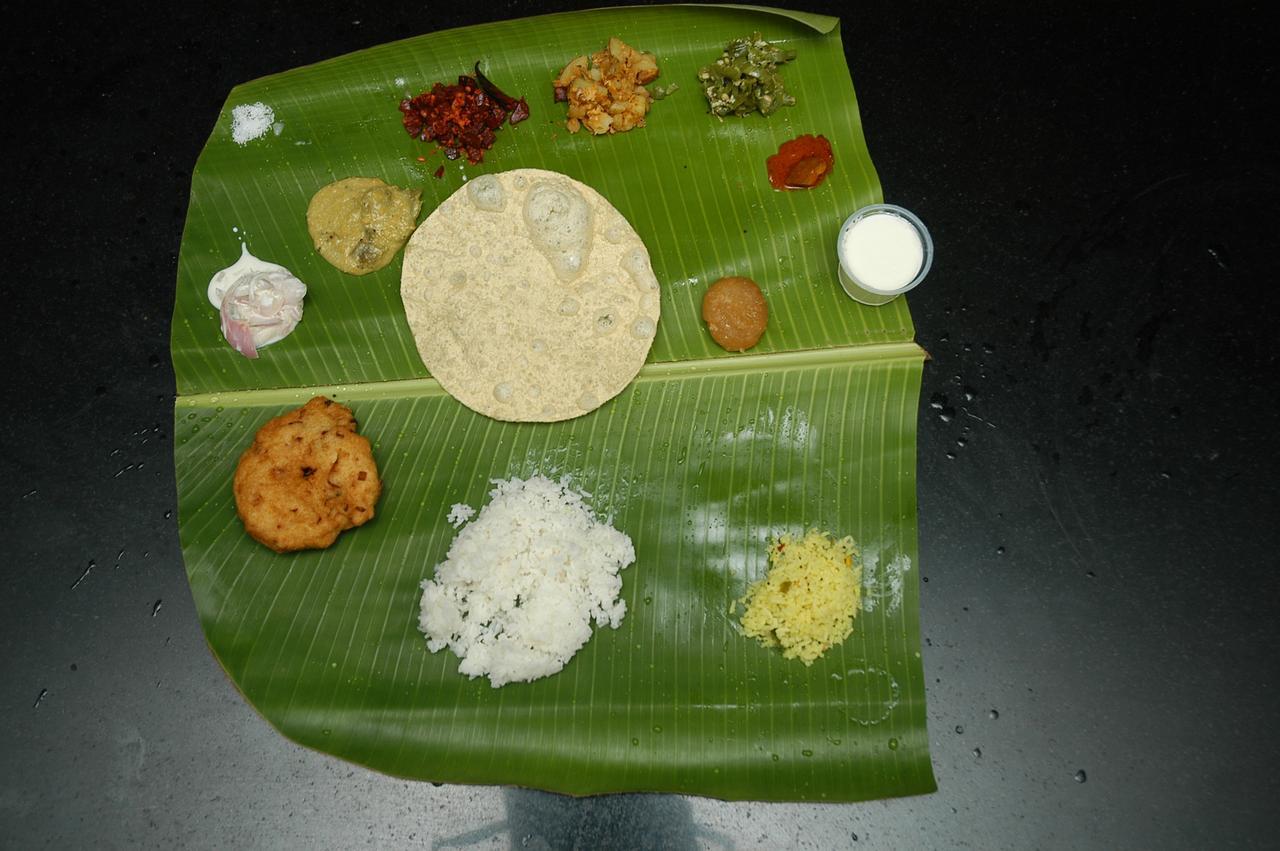 Hotel Athityaa Kumbakonam Bagian luar foto