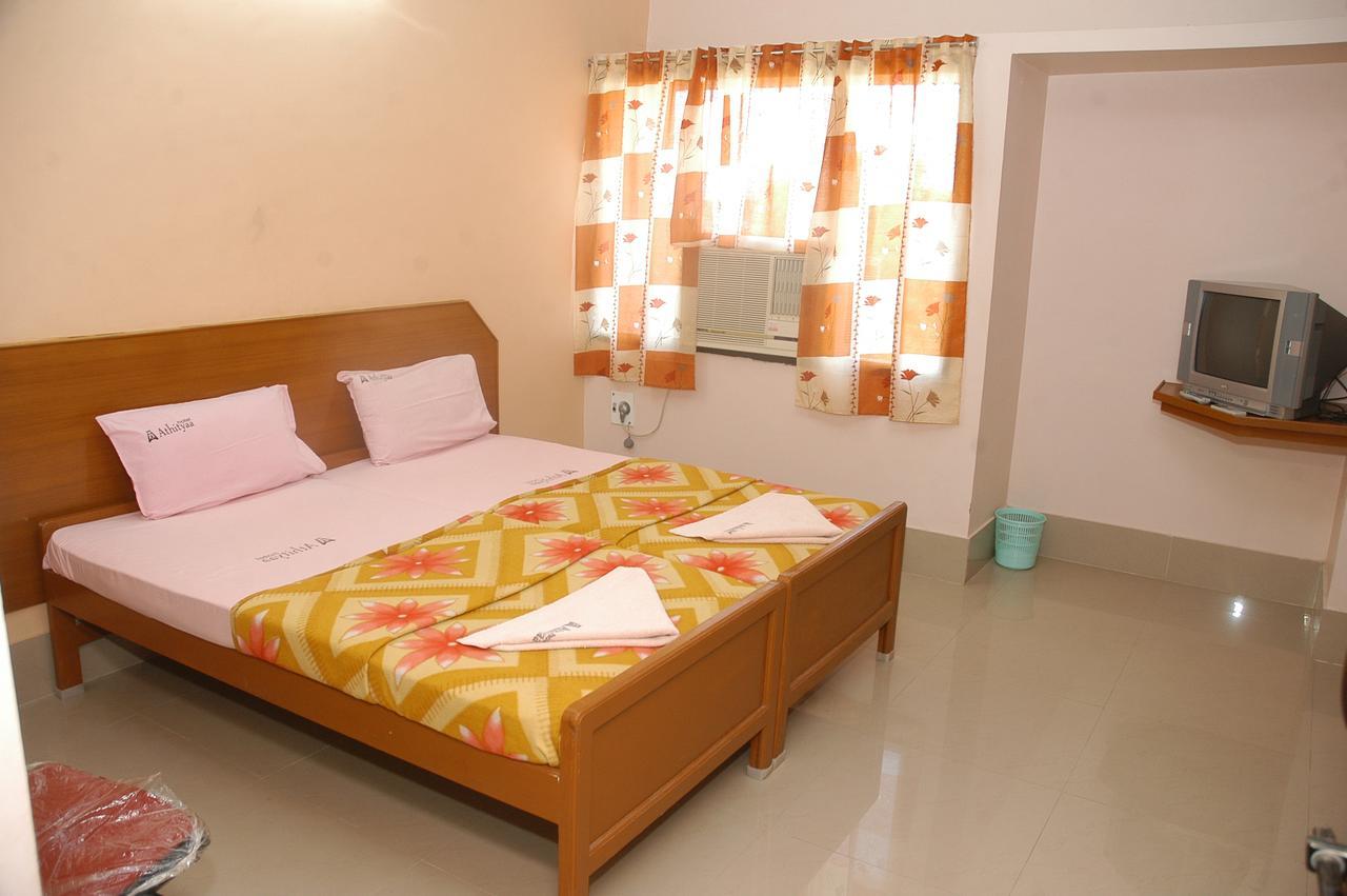 Hotel Athityaa Kumbakonam Bagian luar foto